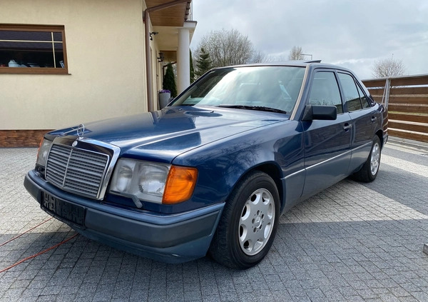 Mercedes-Benz W124 (1984-1993) cena 33000 przebieg: 329500, rok produkcji 1991 z Malbork małe 301